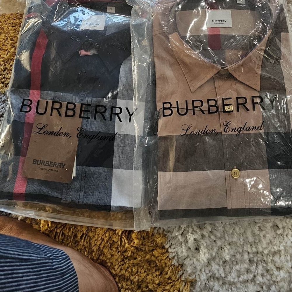 Burberry XL Brand New